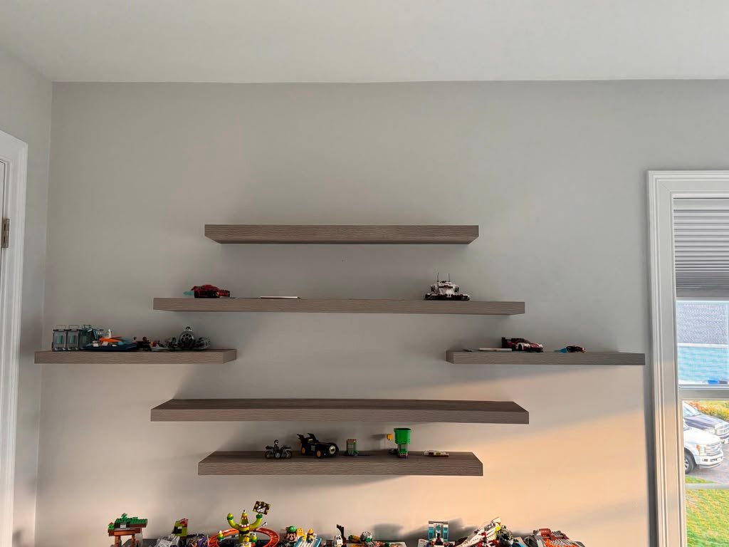 Decorative floating shelves for toys