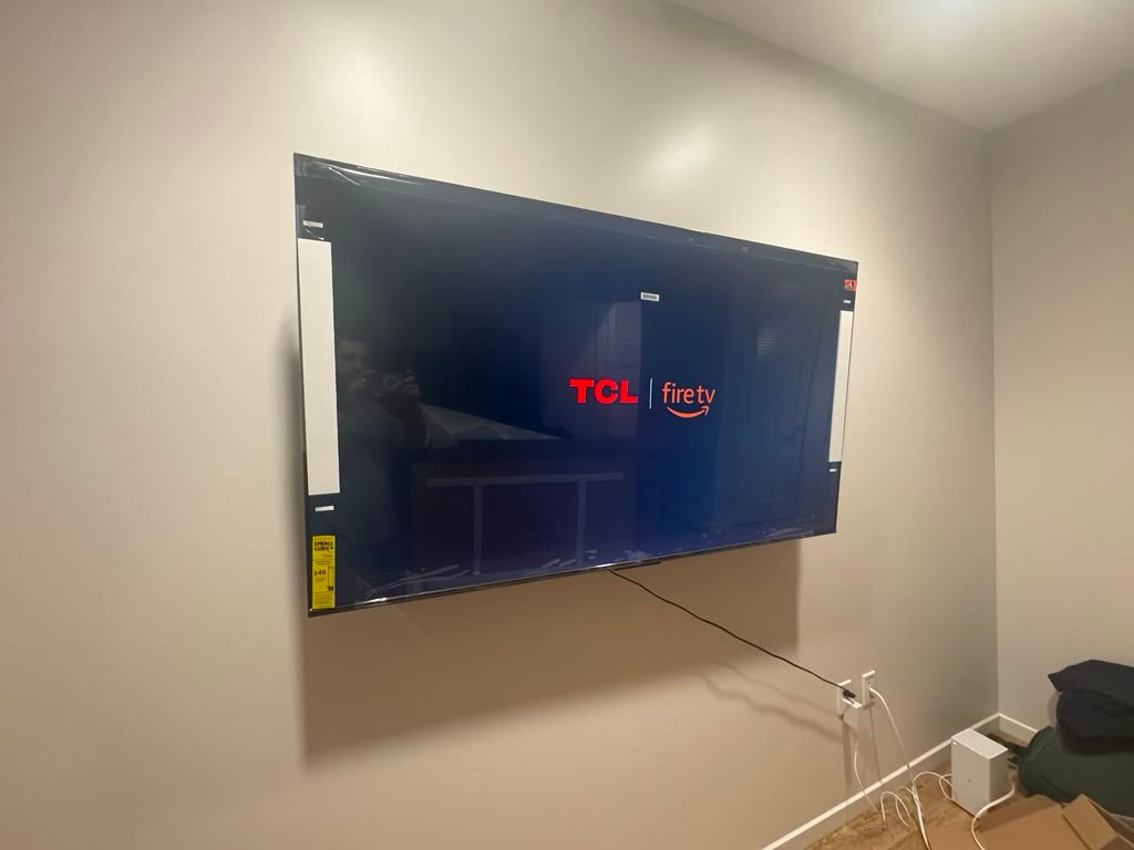 TCL TV mounting project